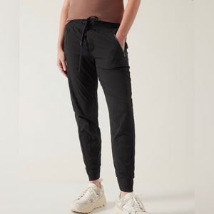 Athleta Trekkie North Jogger — Black